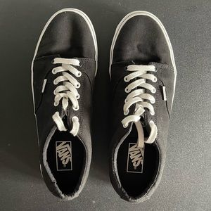 Mens vans